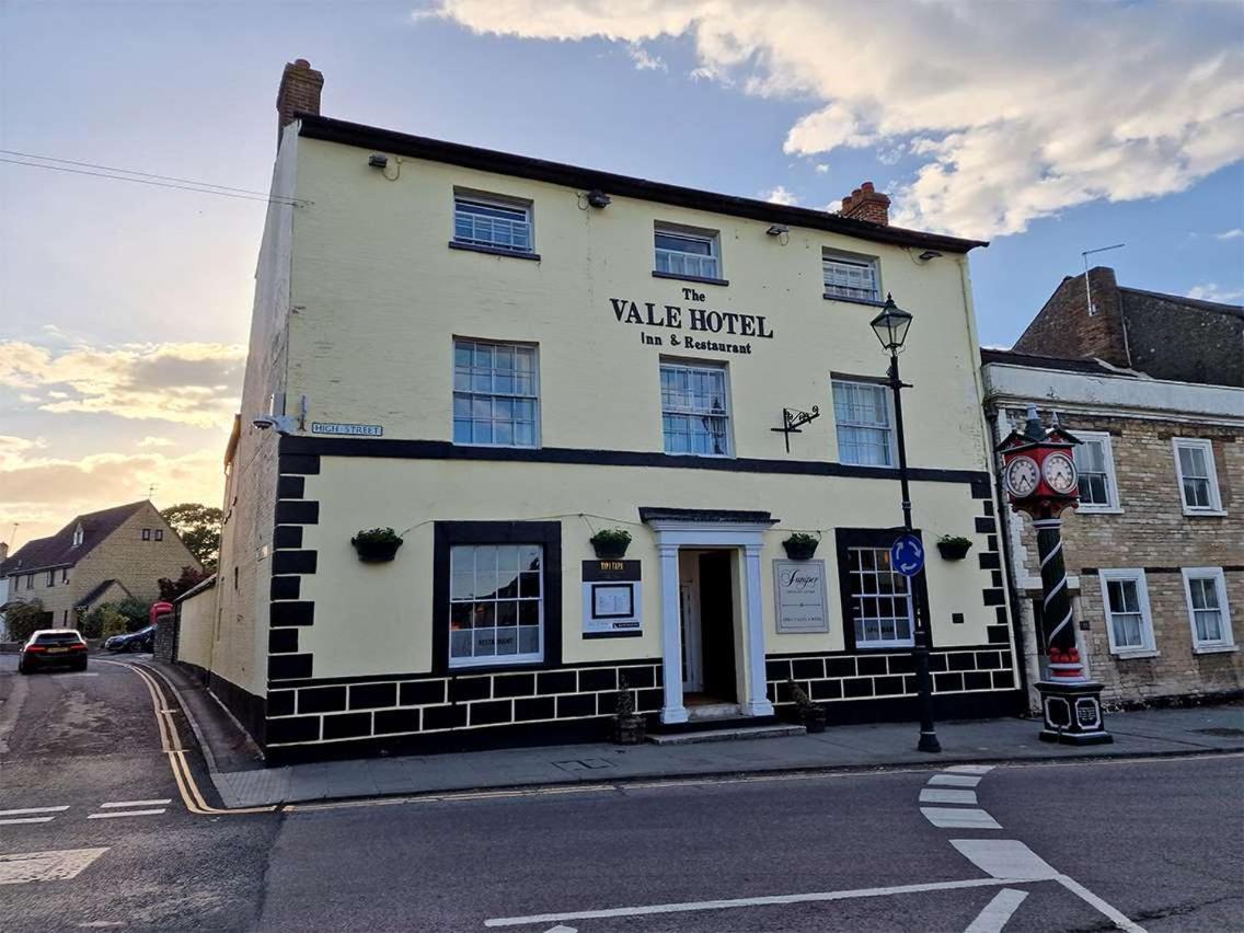 The Vale Hotel Криклейд Экстерьер фото